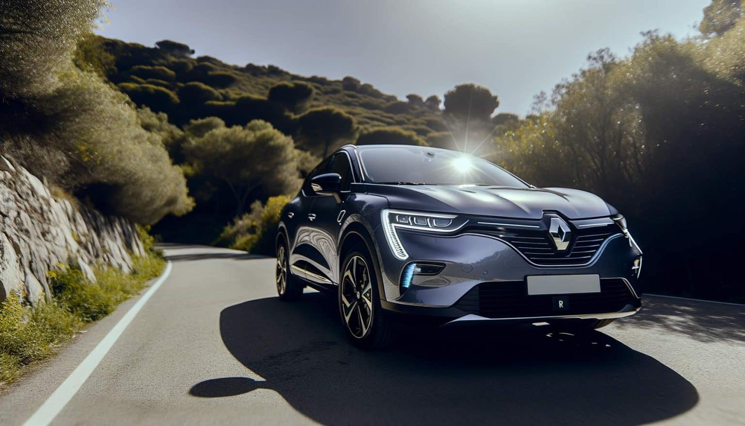 Autonomie du nouveau SUV hybride Renault : surprise !